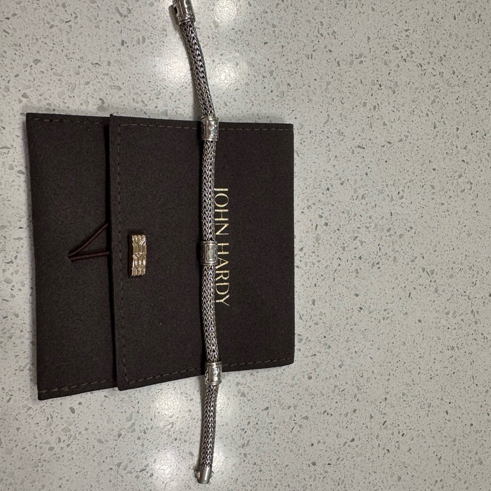 John Hardy Link Bracelet - Picture 2 of 4
